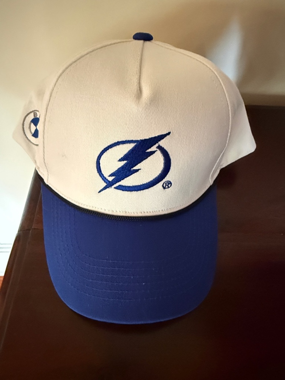 White & Blue Tampa Bay Lightning Cap (new)